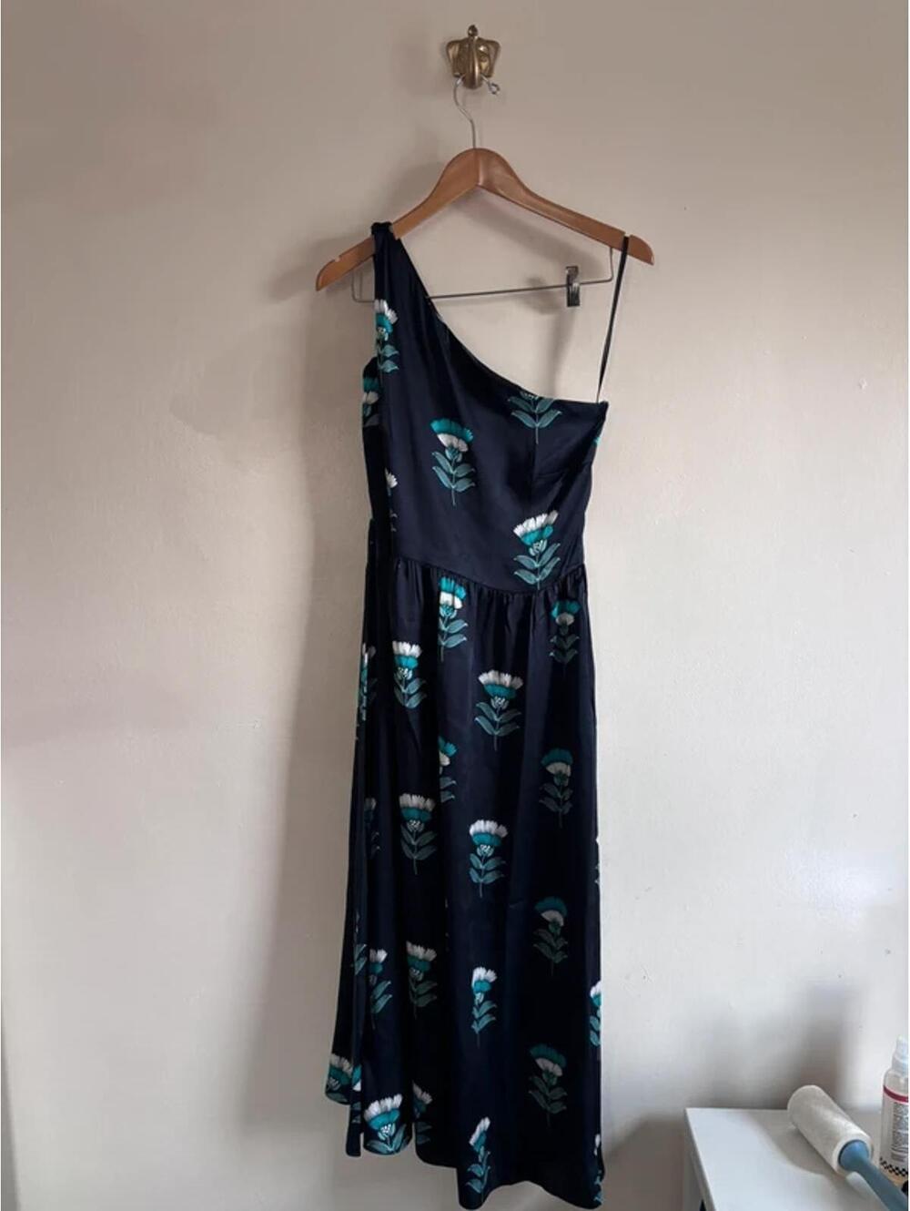Ann Taylor 100% Silk Dress with Blue Floral Print 4 Asymmetrical Wedding Guest